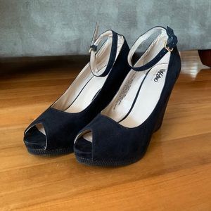 Lightly worn Mossimo wedge heels w/ ankle strap
